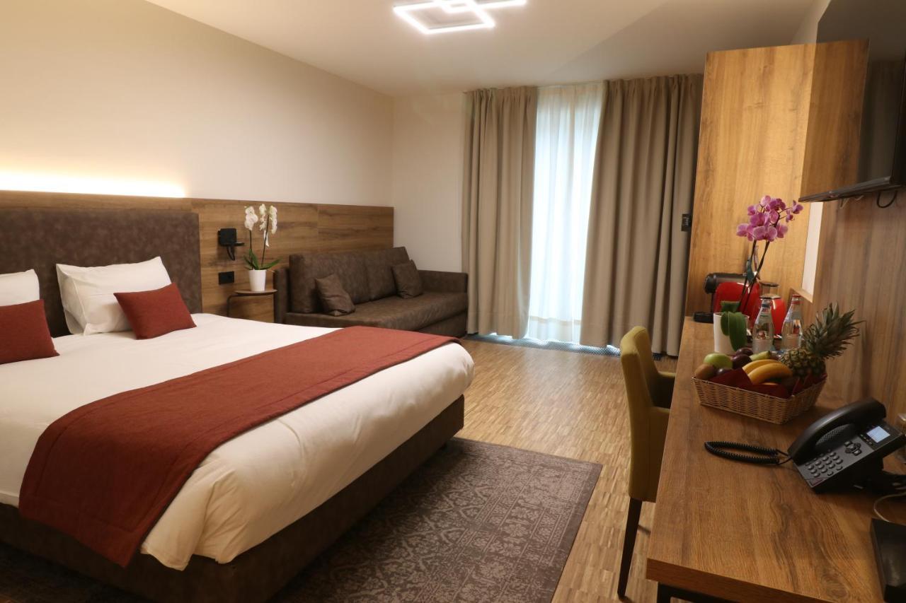 Threeland Hotel Pétange المظهر الخارجي الصورة