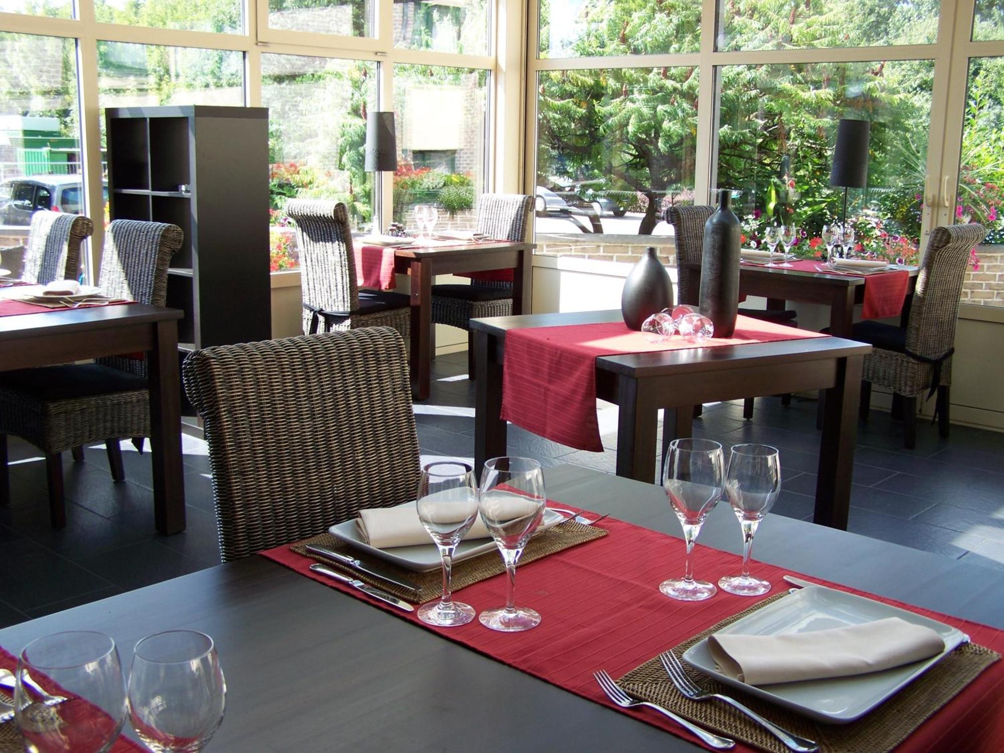 Threeland Hotel Pétange المظهر الخارجي الصورة